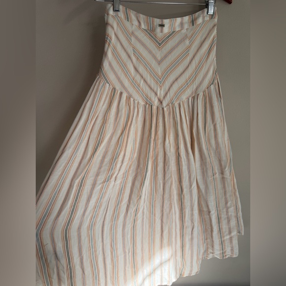 O'Neill Cream and Tan Striped Maxi Skirt - Picture 5 of 5